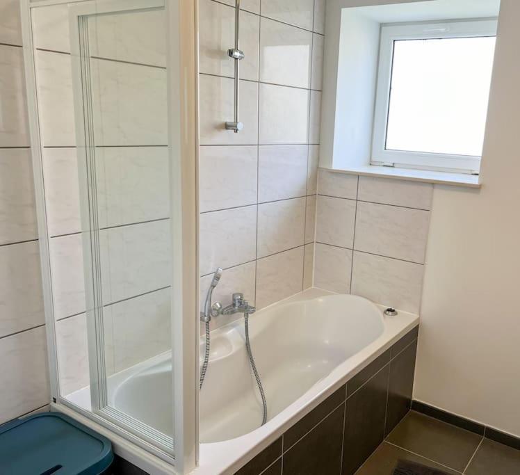 Charmant Logement Brugelette Proche De Pairi Daiza Exterior foto